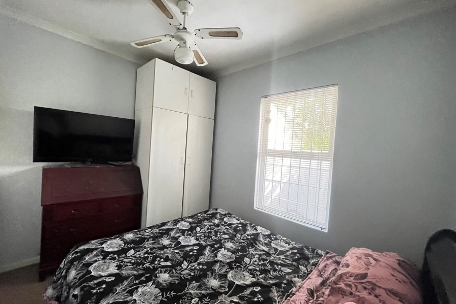 To Let 3 Bedroom Property for Rent in Kaapsig Western Cape